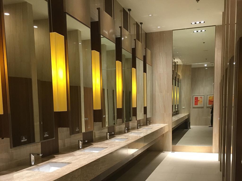 Shang Luxury Suites Mandaluyong Exteriör bild
