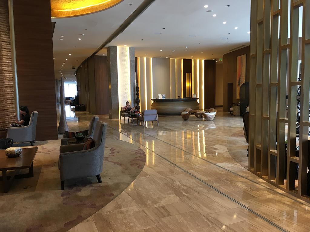 Shang Luxury Suites Mandaluyong Exteriör bild