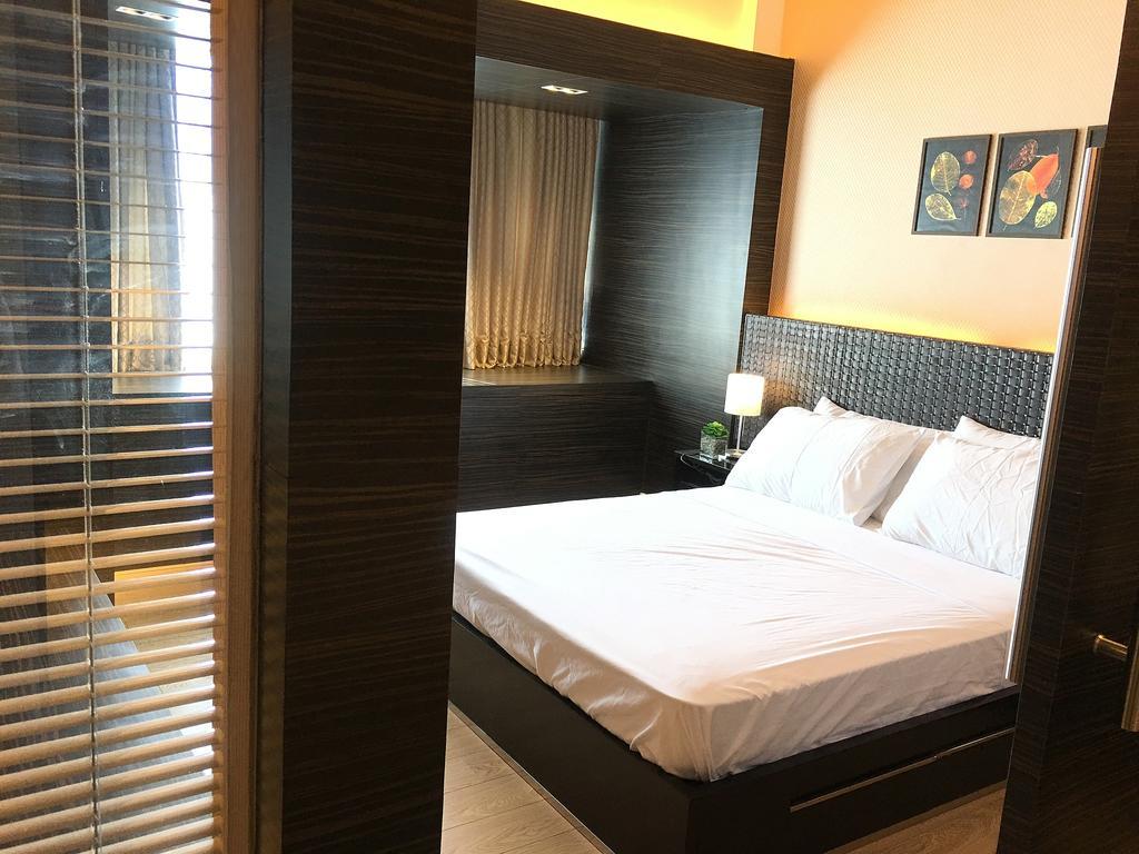 Shang Luxury Suites Mandaluyong Rum bild