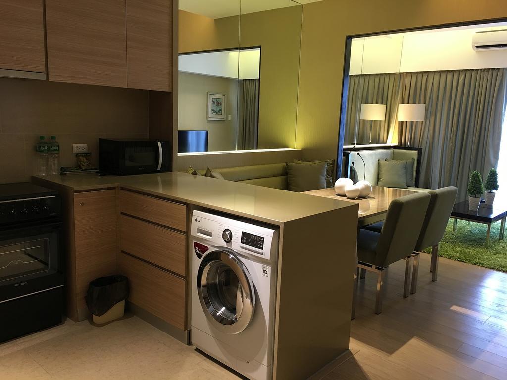 Shang Luxury Suites Mandaluyong Exteriör bild