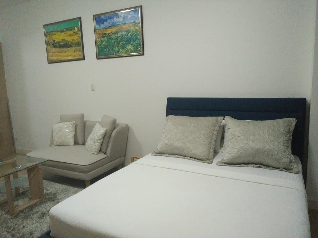 Shang Luxury Suites Mandaluyong Exteriör bild