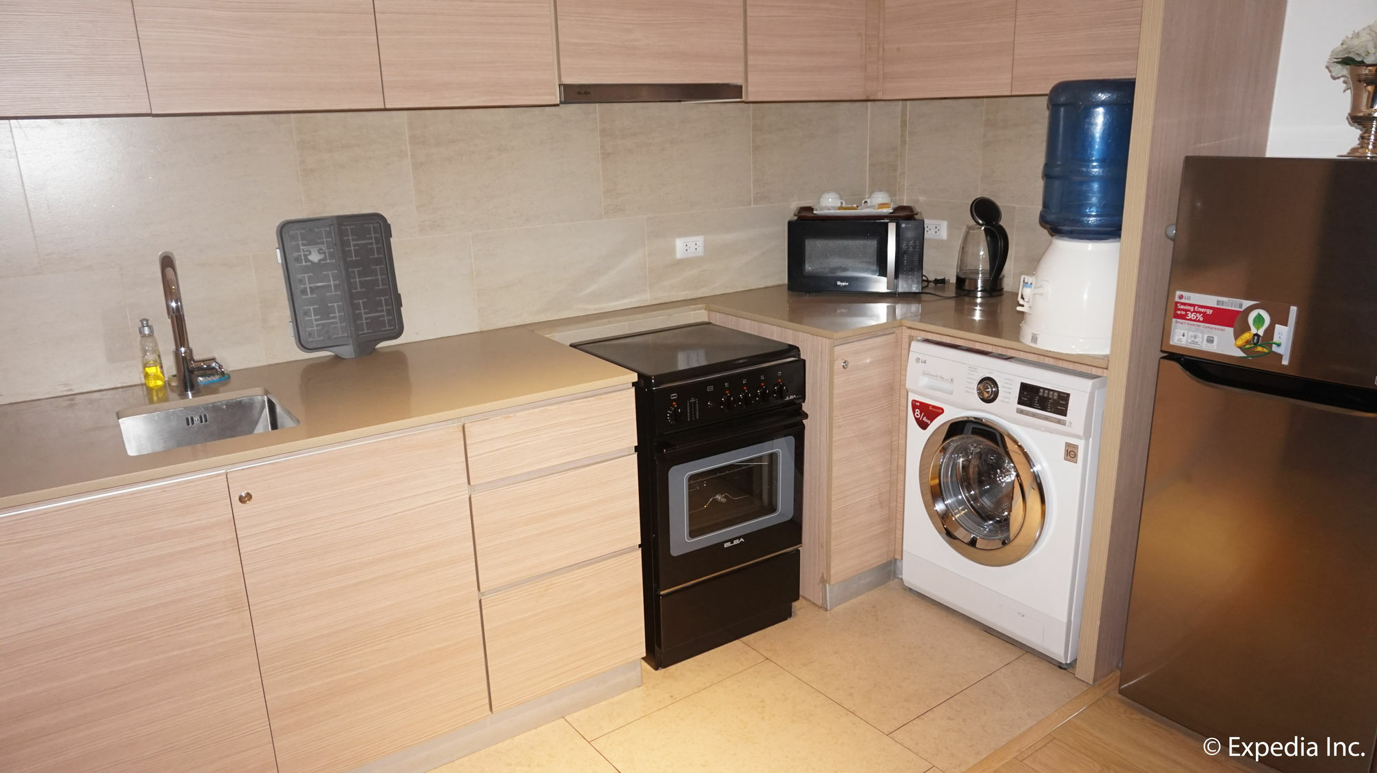 Shang Luxury Suites Mandaluyong Exteriör bild